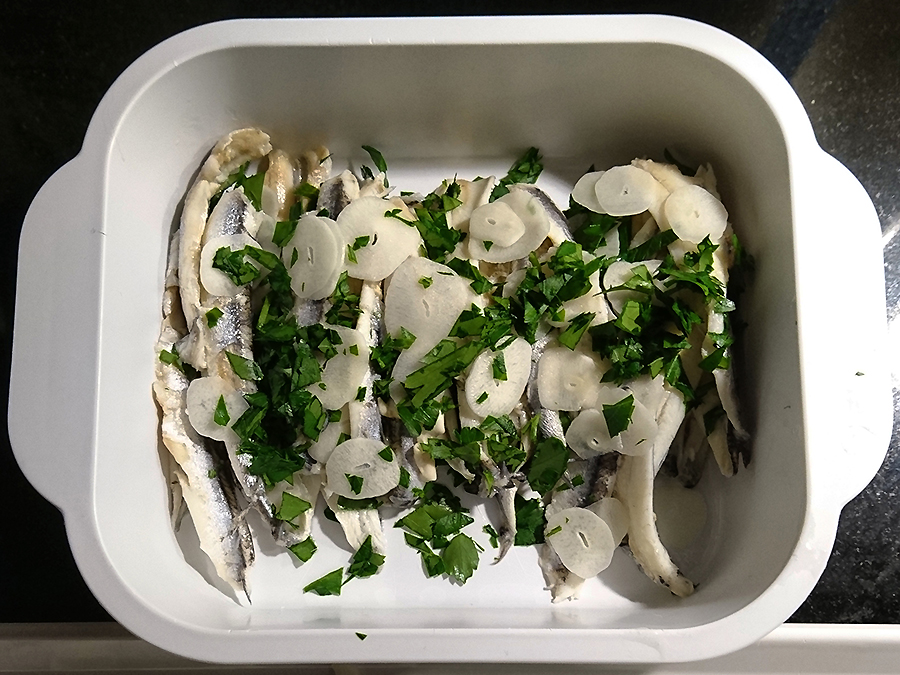Boquerones Knoblauch Petersilie